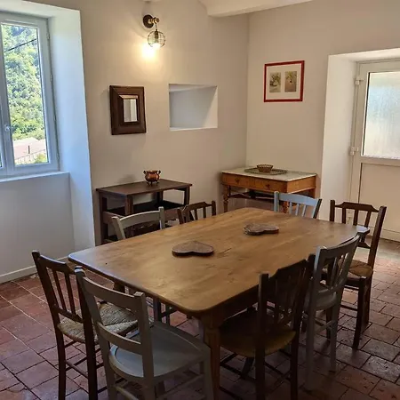 Casa de Férias Maison Ardechoise *