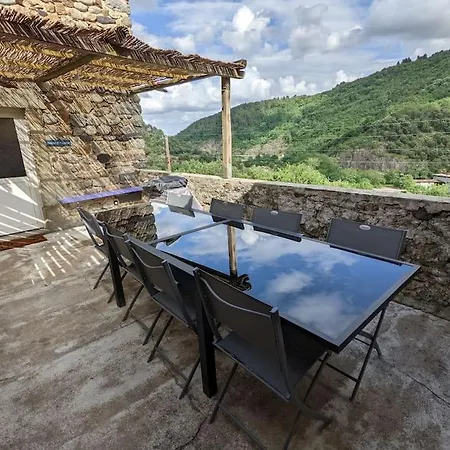 Maison Ardechoise * Vals-les-Bains