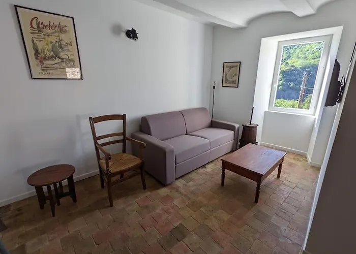 Maison Ardechoise *