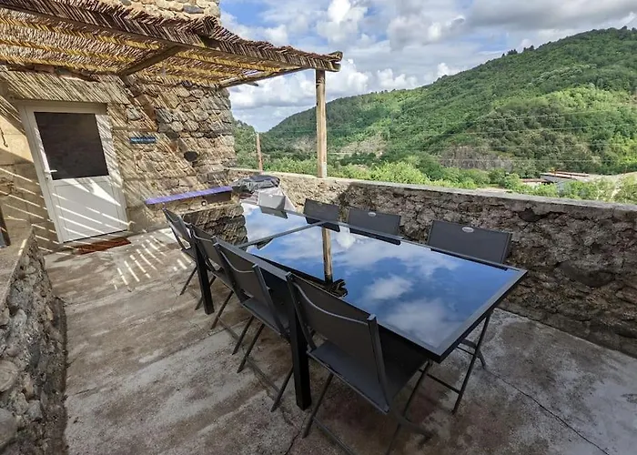 Maison Ardechoise * Vals-les-Bains
